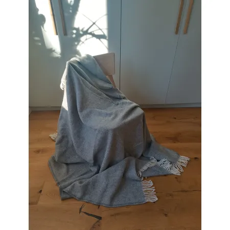 Koc wełniany z frędzlami ROMBY Szare